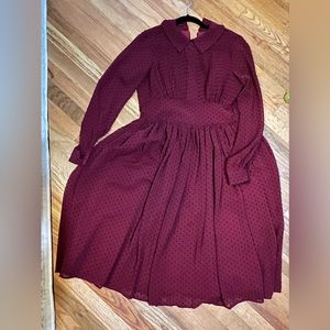 Unique Vintage Dress - Size: 6-8